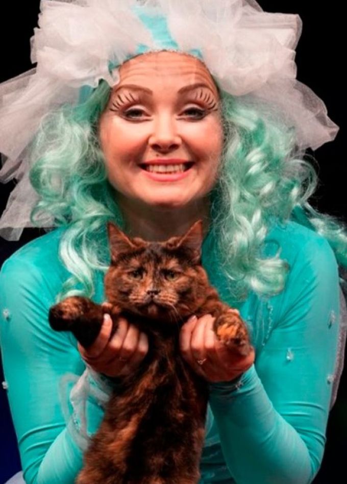 Театр кошек Куклачёва. Коты спасают мир