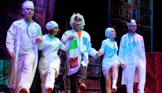 Театр кошек Куклачёва. Коты спасают мир